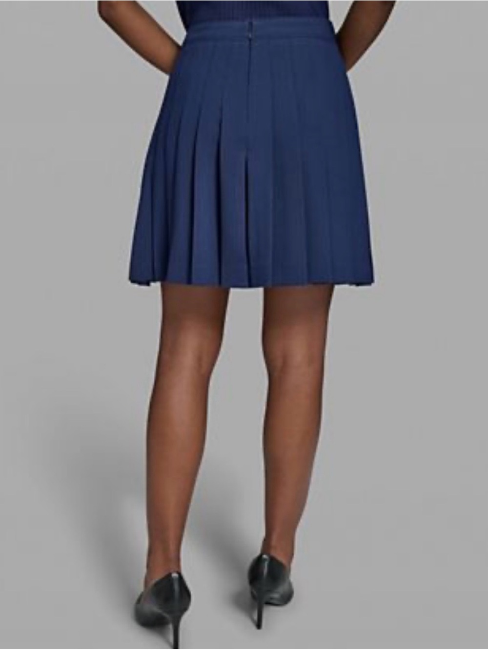 HIRSCH brand Navy Pleated Mini Skirt - Classic A-Line Style